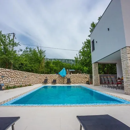 Adry Bribir (Primorje-Gorski Kotar)