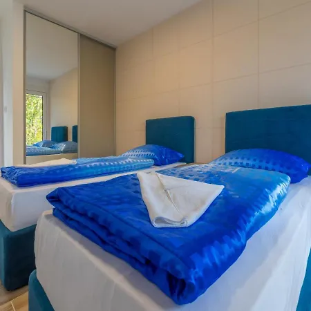 Villa Adry