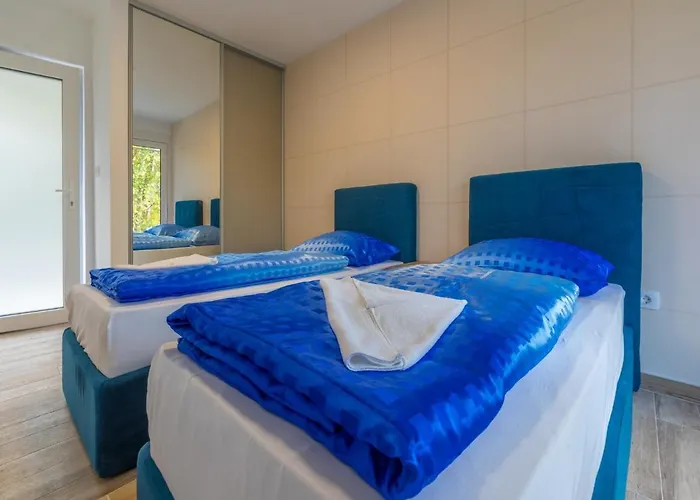 Villa Adry